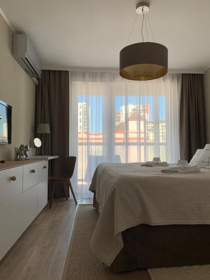 Central Point By Zoom Apartments Bratislava Extérieur photo